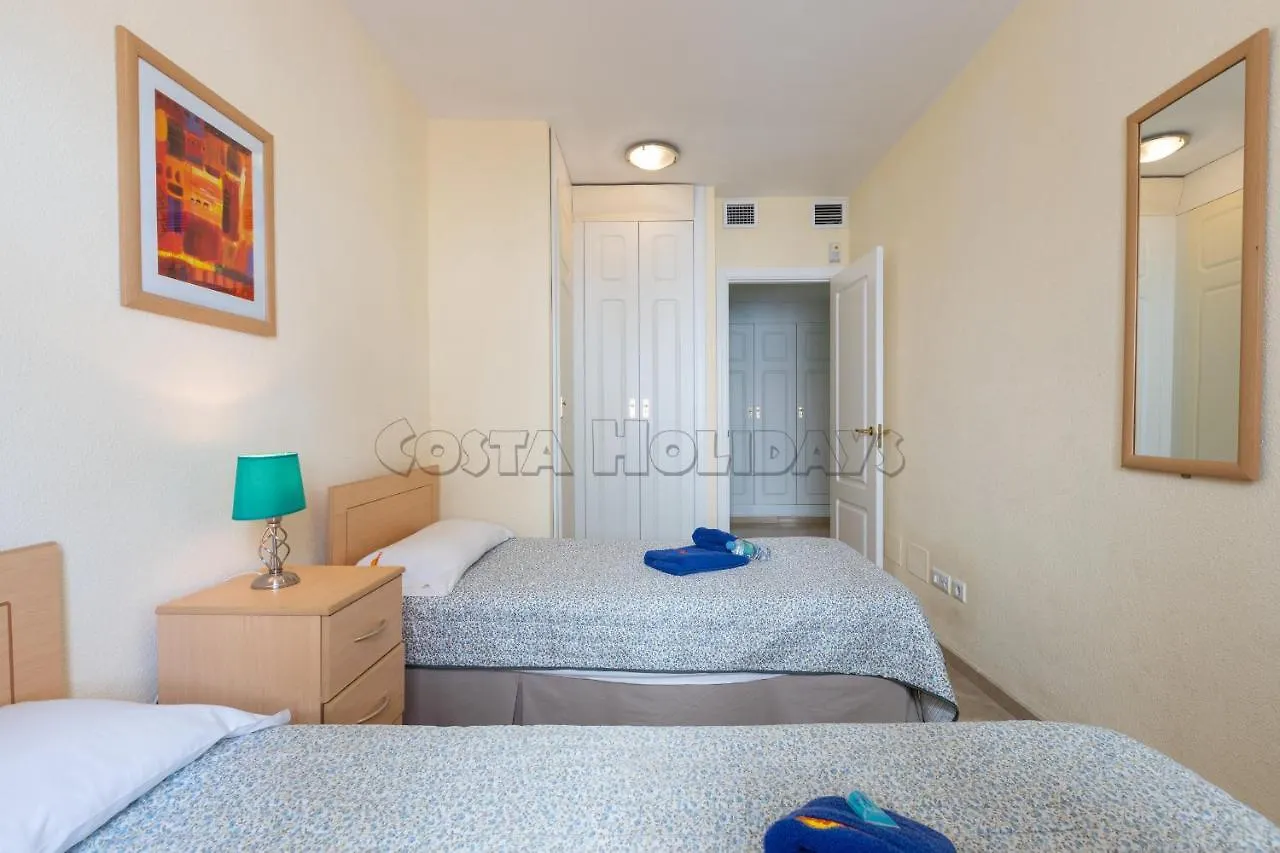 马尼尔瓦Marina Real 225公寓